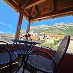 Castle - Inside,voga Guesthause 3* Krujë