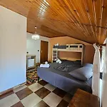 Castle - Inside,voga Guesthause
