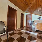 Castle - Inside,voga Guesthause 3* Krujë