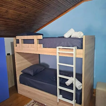 Castle - Inside,voga Guesthause 3* Krujë