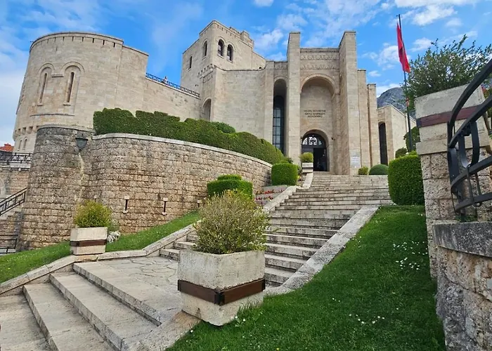 Castle - Inside,voga Guesthause